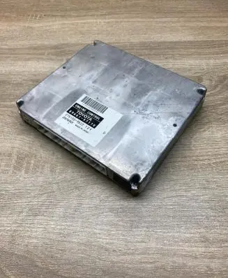 Toyota Prius (XW20) Engine control unit/module ECU 8966147170 2751009522