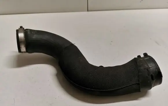 Audi A5 8T 8F Intercooler hose/pipe 8K0145737J