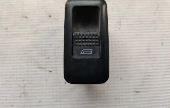 Volkswagen Transporter - Caravelle T4 Quarter vent window switch 7D0959855