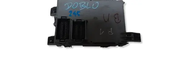 Fiat Doblo Fuse box set 00518331110 28260822 116RI000674