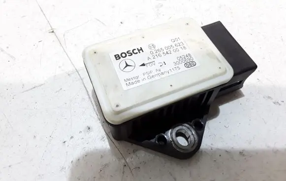 Mercedes-Benz CLS C219 ESP acceleration yaw rate sensor 0265005623 A2165420018