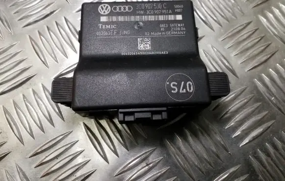 Volkswagen PASSAT B6 Other control units/modules 3C0907530C