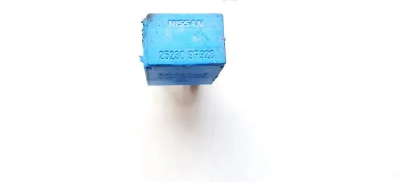 Nissan Almera Tino Other relay 252309f920 4ra007813-03