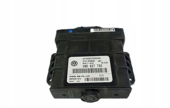 Volkswagen Touareg I Gearbox control unit/module 09D927750