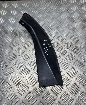 BMW 5 F10 F11 Rear/tail light trim molding 7204375 409410