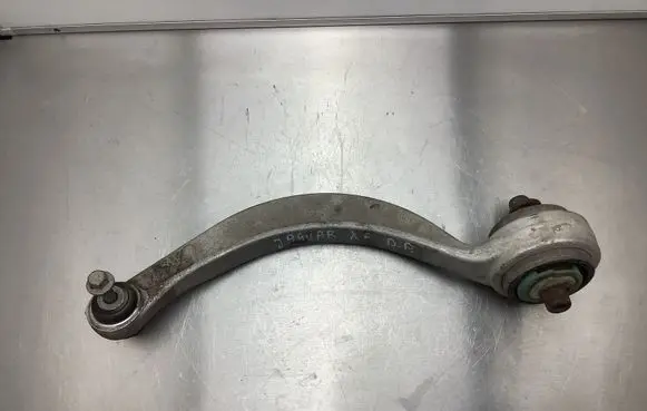 Jaguar XF X250 Front lower control arm/wishbone