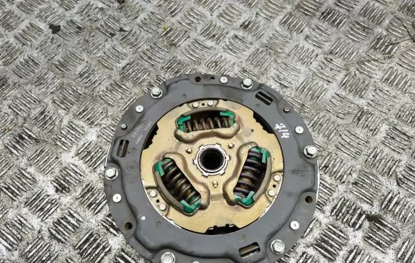 Toyota C-HR I Flywheel 6L222169