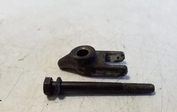 Iveco Daily 5th gen Fuel Injector clamp holder 