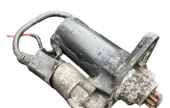 Volkswagen PASSAT B6 Starter motor 0001123012