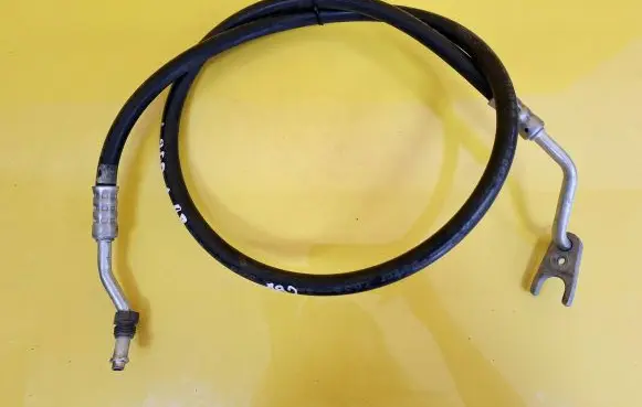 Mercedes-Benz C W202 Air conditioning (A/C) pipe/hose