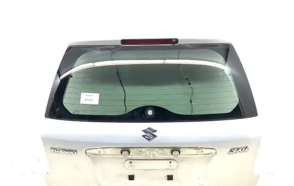 Suzuki SX4 Tailgate/trunk/boot lid 