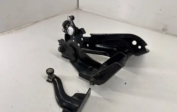 Chrysler Pacifica Roller guide/hinge set 68185996AD 68185996AA 68185996AB