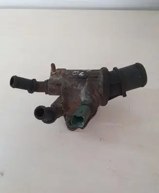 Opel Zafira B Thermostat/thermostat housing