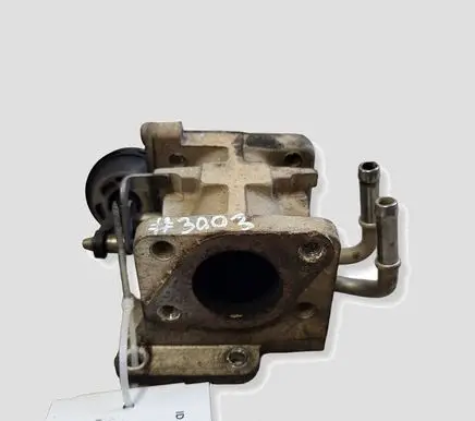 Volkswagen PASSAT B6 EGR valve