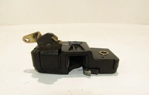 Volkswagen Multivan T4 Sliding door lock 701843604D