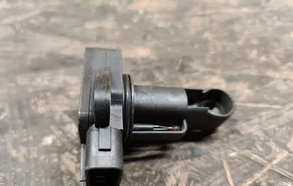 Toyota Corolla Verso AR10 Mass air flow meter 222040N010
