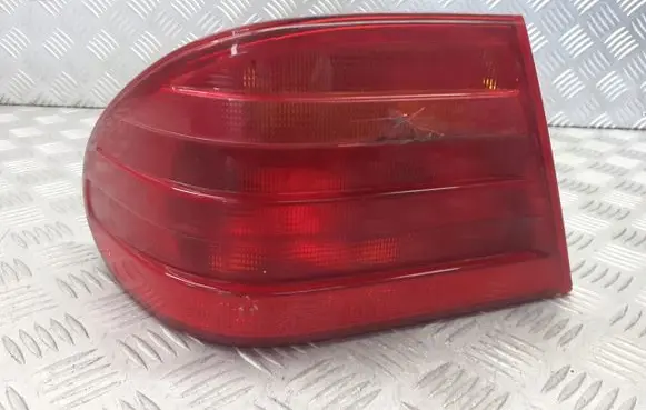 Mercedes-Benz E W210 Rear/tail lights set A2108204364