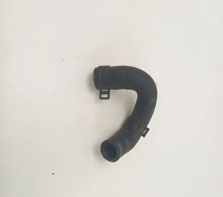 Mercedes-Benz Sprinter W906 Engine coolant pipe/hose A6512001482