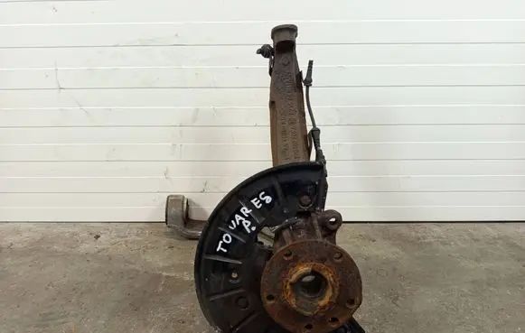 Volkswagen Touareg II Front wheel hub 7P6407246A