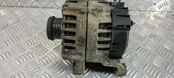BMW X3 F25 Generator/alternator 8507625