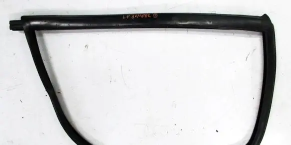 Citroen Jumper Front door glass trim molding
