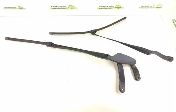 Mercedes-Benz C W204 Front wiper blade arm A2048200344 2048200344