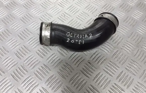 Skoda Octavia Mk2 (1Z) Intake resonator 1K0145838D