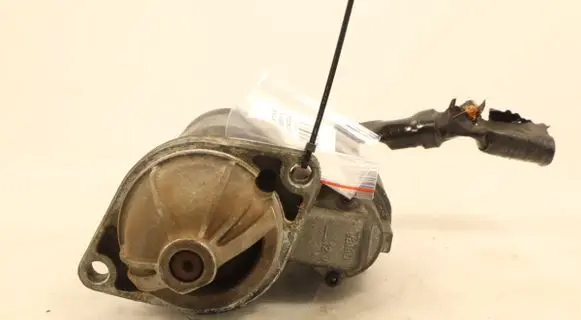 Mercedes-Benz B W245 Starter motor 0986018570