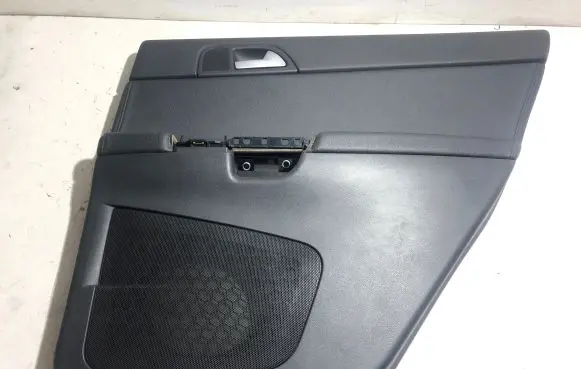 Volvo V50 Front door card panel trim 8679483 3865