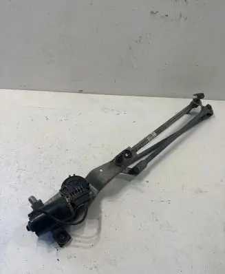Ford Focus Front wiper linkage and motor XS4117K484AE 7005302