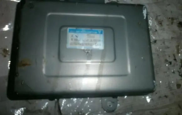 Mitsubishi Galant ABS control unit/module md303552 k8t73781
