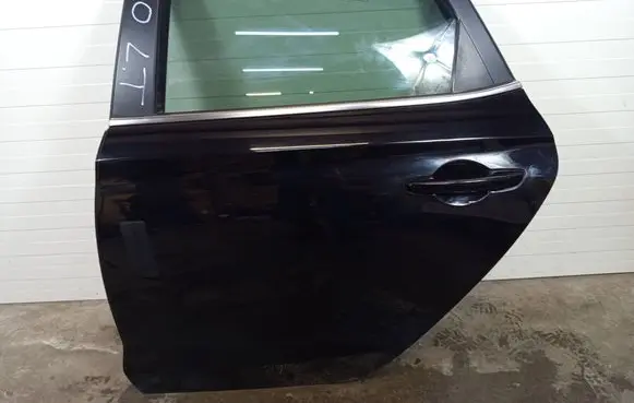 Hyundai i30 fastback Rear door DRZWILTFAST