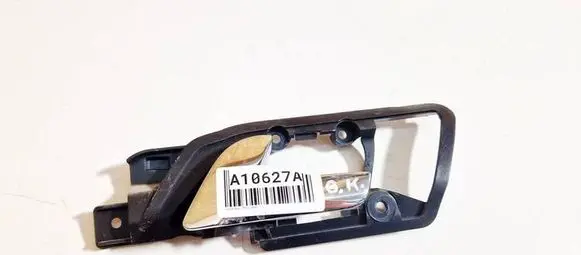 Volkswagen Polo Rear door interior handle