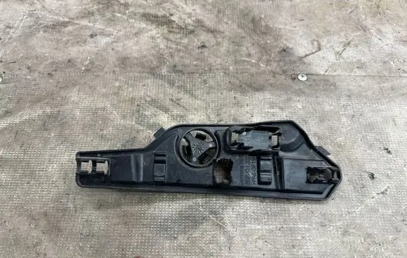 Volkswagen Tiguan AdBlue Liquid tank holder 5QF131327