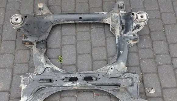 Audi Q7 4L Front subframe 7L0499311C