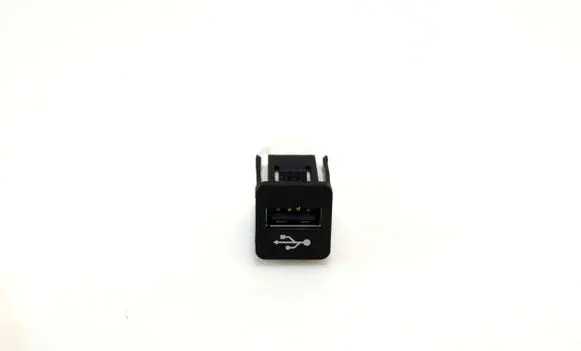 BMW 1 F20 F21 USB socket connector 84109229294 9229294