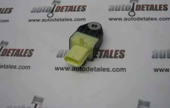 Toyota Auris 150 Airbag deployment crash/impact sensor 8983175010