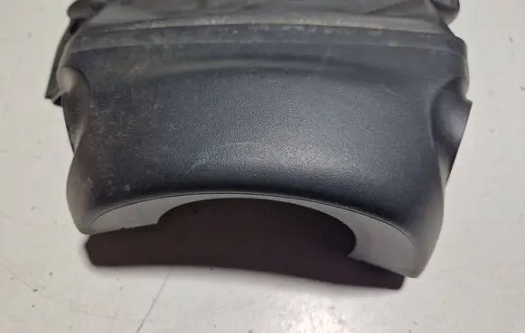 Steering wheel column trim