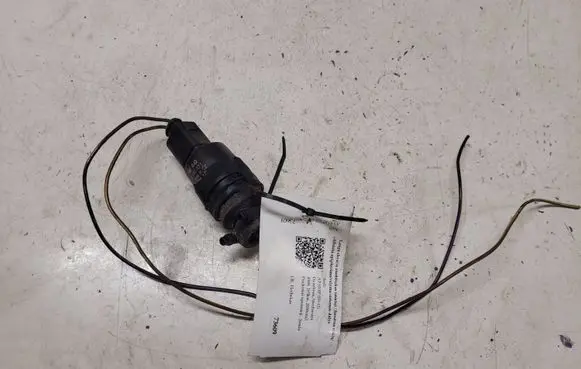 Audi A3 S3 8P Windscreen/windshield washer pump 1K6955651