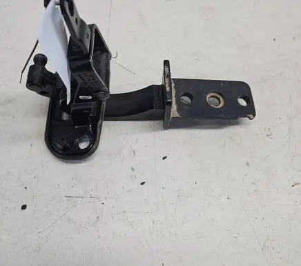 Volvo V70 Tailgate/trunk/boot hinge 312184256