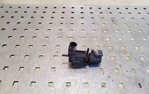 Honda CR-V Vacuum valve 1846004700