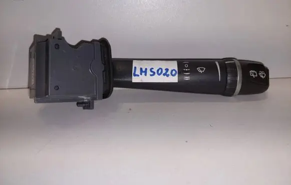 Volvo XC90 Wiper control stalk 30798529