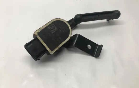 Rear air suspension level height sensor