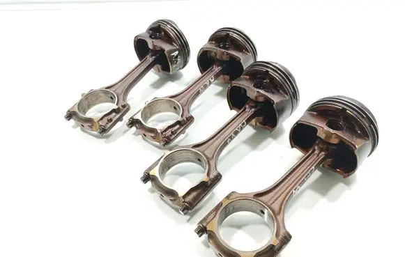 Volkswagen Golf V Piston with connecting rod 