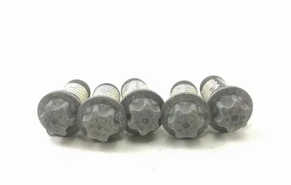 Ford Mondeo Mk III Flywheel bolts 1202999