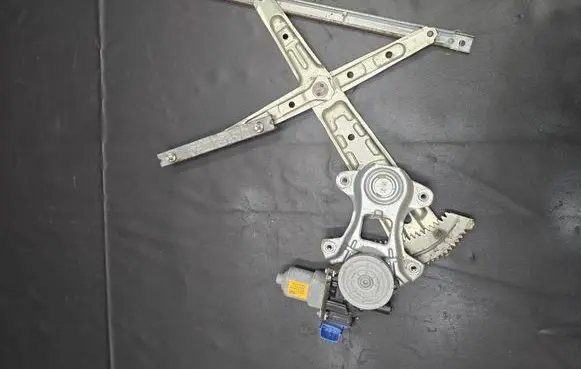Infiniti FX Front door window regulator with motor 827301BN0A 00311 WR07121