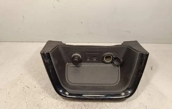 KIA Sorento Other center console (tunnel) element 846532P915