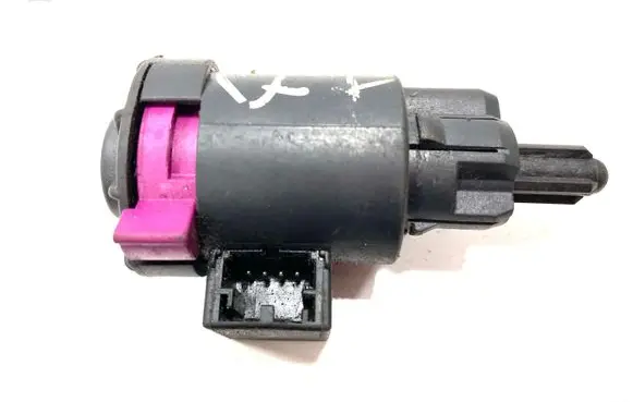 Audi Q7 4L Brake pedal sensor switch 4F0945459D