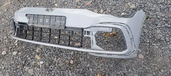 Volkswagen Golf VIII Front bumper