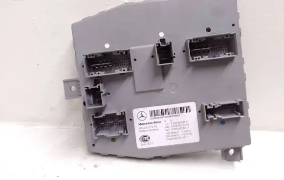 Mercedes-Benz C W205 SAM control unit A2059009321 A2059013904 A2229026611